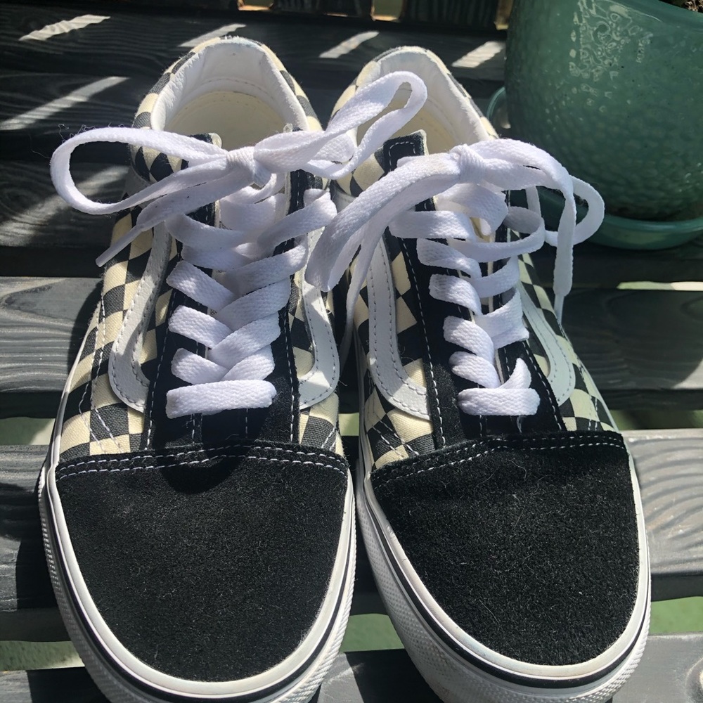 Black and White Checkered Vans - Picture 5 of 8